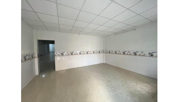 BÁN NHÀ 2 TẦNG TÂN XUÂN HÓC MÔN - 55M2 - 50M RA MẶT TIỀN. GIÁ CHỈ  3 TỶ TL.