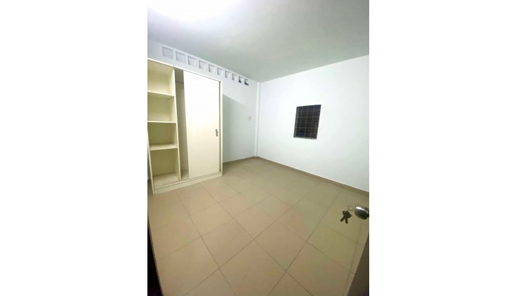 BÁN NHÀ 2 TẦNG NGUYỄN ẢNH THỦ - HXH THÔNG TỨ TUNG - 2 CHIẾC XE HƠI NGỦ TRONG NHÀ. 88M2 chỉ 3,75 tỷ TL.