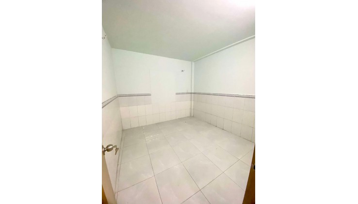 BÁN NHÀ 2 TẦNG NGUYỄN ẢNH THỦ - HXH THÔNG TỨ TUNG - 2 CHIẾC XE HƠI NGỦ TRONG NHÀ. 88M2 chỉ 3,75 tỷ TL.