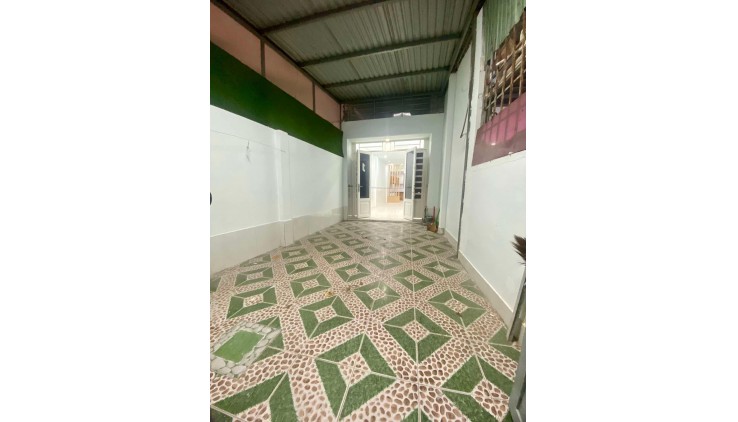 BÁN NHÀ 2 TẦNG NGUYỄN ẢNH THỦ - HXH THÔNG TỨ TUNG - 2 CHIẾC XE HƠI NGỦ TRONG NHÀ. 88M2 chỉ 3,75 tỷ TL.