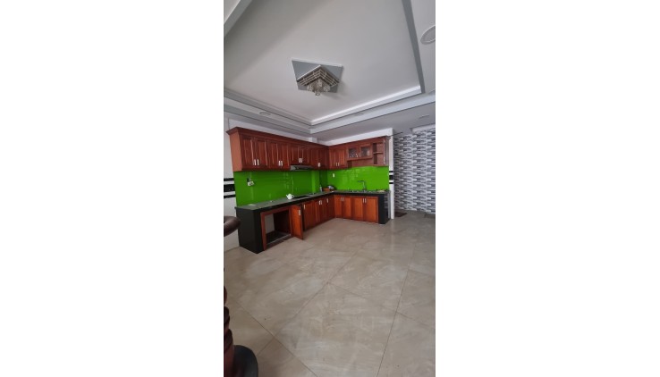 CỰC NGON GẤP BÁN GIẢM 800, CÒN 7.x TỶ, 60M2 4X15, 5 TẦNG, HẺM 6M, 2 XE HƠI TRÁNH, ĐẸP NHẤT THỐNG NHẤT GÒ VẤP.