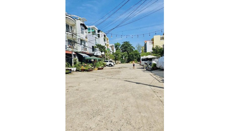 PHƯỜNG VIP TÂN SƠN NHÌ - HXH TƯƠNG LAI ĐƯỜNG 20M - 64M - 3 TẦNG - 4PN NHỈNH 7 TỶ