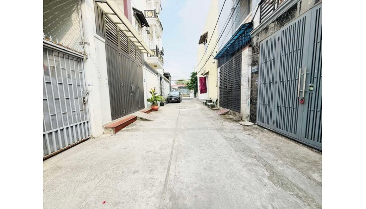 SIÊU PHẨM NHÀ 2 TẦNG, QUẬN 12 - HẺM Ô TÔ, SÁT GÒ VẤP - CHỈ NHỈNH 3 TỶ.