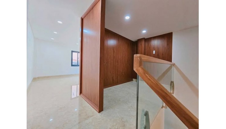 Hẻm Ôtô Đường Xô Viết Nghệ Tĩnh Quận Bình Thạnh Phường 26.