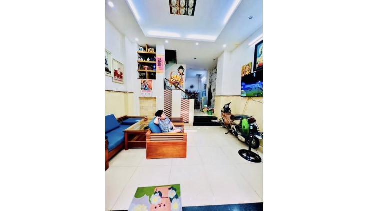 TÂY THẠNH - HXH - SÁT MẶT TIỀN - 46M2 N4.6*10 - 4 TẦNG - 4PN NHỈNH 5 TỶ