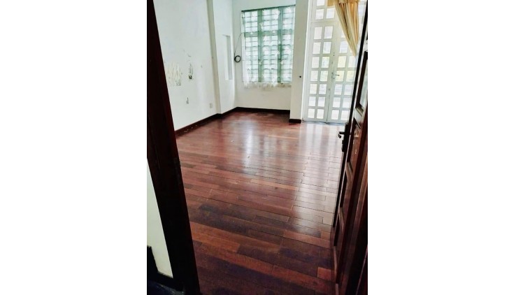 TÂN PHÚ - TÂN QUÝ - HẺM XE HƠI - 46M2 - 3 TẦNG - 4PN CHỈ 6.x TỶ