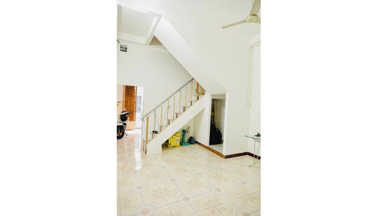 NHÀ CHO THUÊ QUẬN GÒ VẤP, ĐƯỜNG QUANG TRUNG - DTSD 96M2 - 3 PN - PHÙ HỢP VỪA Ở VỪA KD