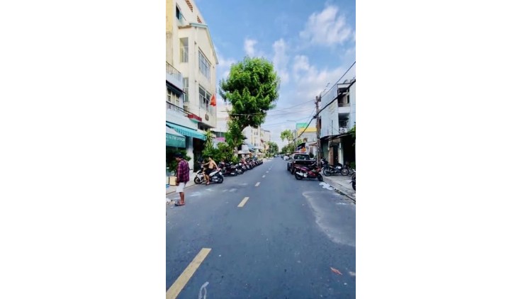 GẤP BÁN GIẢM 1 TỶ -MTKD KHU BÀN CỜ HỌ LÊ - 90M NGANG 5 - 4 TẦNG - 7PN NHỈNH 11 TỎI