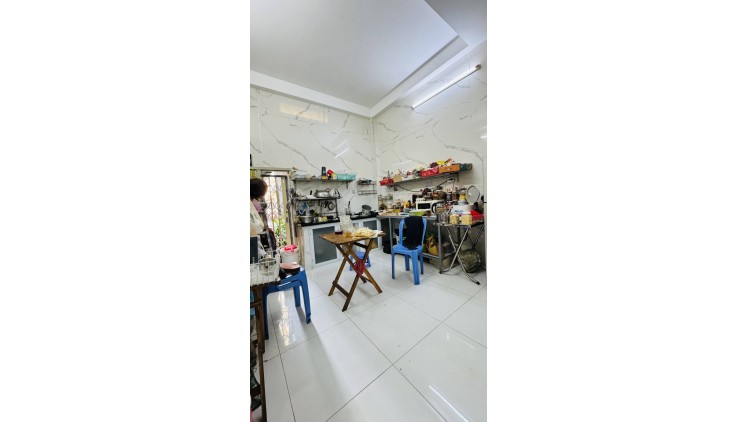 Nhà Ở Liền Đường Nguyễn Chí Thanh Quận 11 Phường 4.