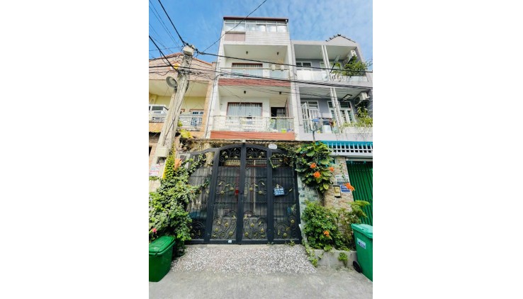 Bán nhà 4 tầng Đất Thánh P6 Q.Tân Bình DT 5,2x19,7m