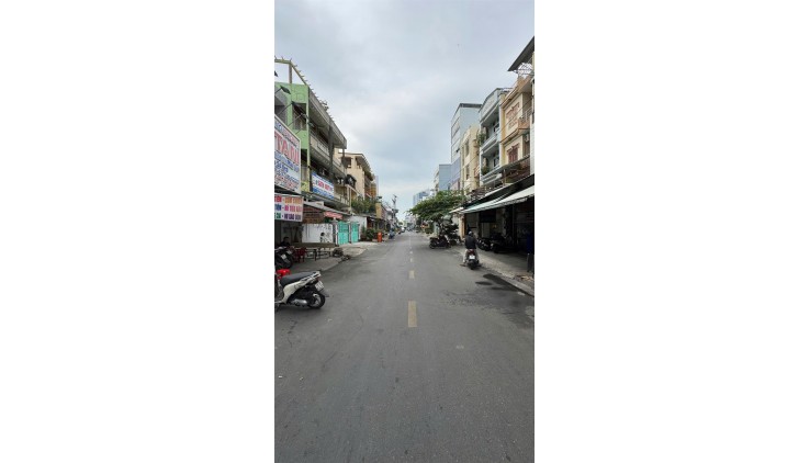 *** SÁT 3/2 QUẬN 11- ÔTÔ Vào Nhà-79M2,6Tầng+Thang Máy-Mới đẹp Ở Ngay 15TỶ TL.