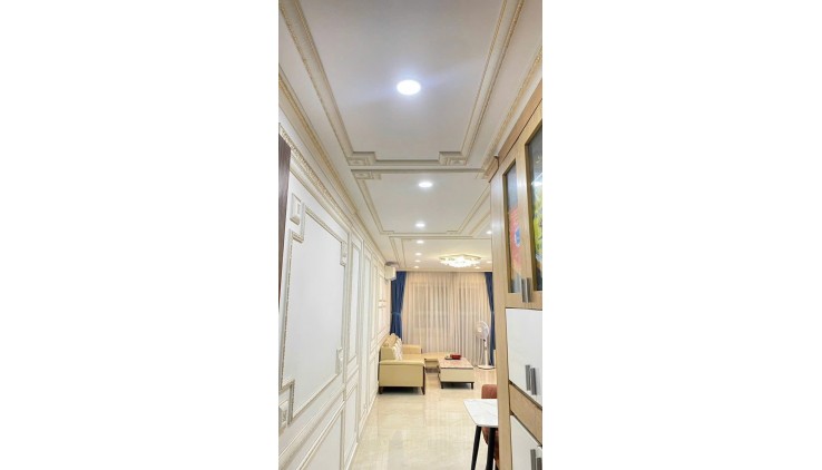 CHUNG CƯ CAO CẤP 76MET VUÔNG 2TY450 , CÓ GIẤY THÔNG BÁO LÀM SỔ