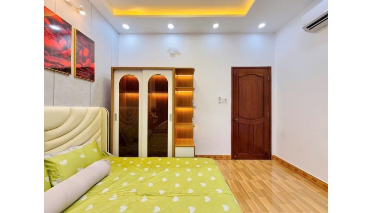 Bán Nhà Phan Huy Ích, Thiết kế hiện đại 2PN Gần Emart Nhỉnh 3 Tỉ