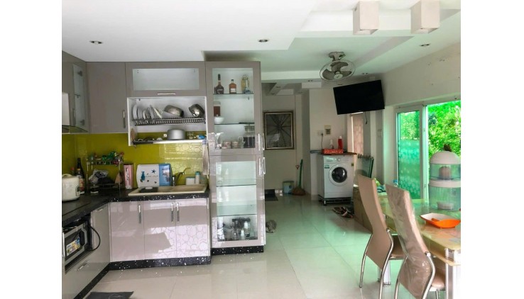 **10.45 TỶ, LÔ GÓC 2 MẶT TIỀN LÒ SIÊU Q11, 54M2, 6TẦNG, 4PN NHÀ MỚI ĐẸP KD NGAY.
