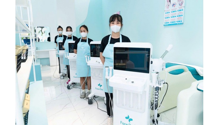 BÁN LẠI MÔ HÌNH KINH DOANH CHUỖI CỬA HÀNG CHĂM SÓC DA MẶT TẠI QUẬN 2