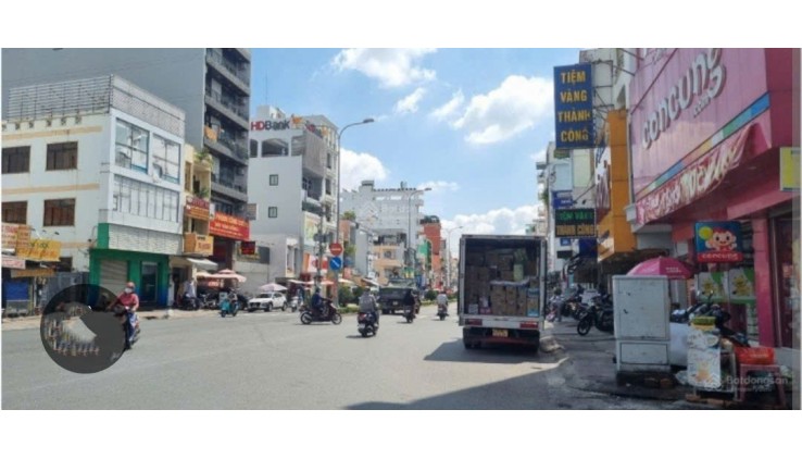 NGAY NGÃ TƯ HÀNG XANH NHÀ MỚI ĐẸP THIẾT KẾ HIỆN ĐẠI 4 TẦNG NGANG 5M SỔ VUÔNG A4 HOÀN CÔNG ĐỦ NHỈNH 9 TỶ