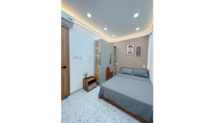 6.15 tỷ- bán nhà hẻm xe hơi Hoàng Hoa Thám PN- căn góc 4mx10m- sát MT- 3PN full nội thất