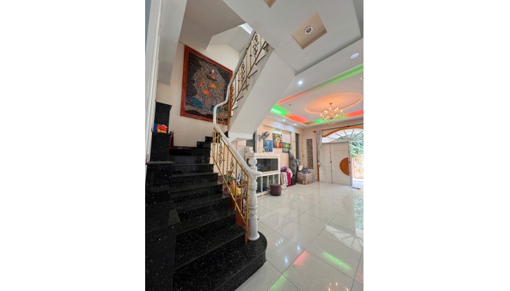 BIỆT THỰ 171M2 HẺM NHỰA Ô TÔ TRÁNH NHAU  Đường Nguyễn Duy Trinh, Bình Trưng Tây, GIÁ TỐT NHẤT QUẬN 2 – 11 tỷ