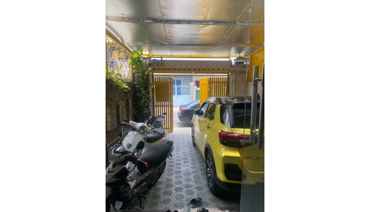 Hẻm xe hơi thông, Nhà 4 tầng, Ngang 4.5M, Nguyễn Văn Linh, Phú Mỹ Hưng, 86M2, Chỉ 14tỷ.