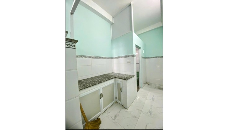 NHÀ BÁN P4,Q8 ⚡️VỊ TRÍ ĐẸP đường Đông Hồ- Giá 