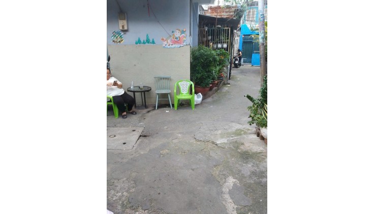 Bán nhà 84m², 2PN, Q.8, Nguyễn Thị Tần, 6.6 tỷ, không quy hoạch, sổ đỏ riêng, công  chứng nhanh