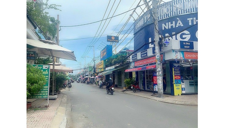 Mặt tiền Mai Hắc Đế 5x30 chỉ 11 tỷ 5