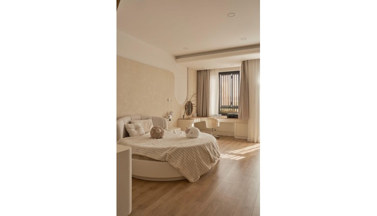 **Bán nhà đường Bạch Đằng, phường 2 quận Tân Bình; 5x12, nhà đẹp, 3L