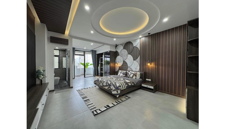 **Bán nhà đường Hồng Lạc, phường 11 Tân Bình; 5*14, hậu 5.4m; nhà 3 tầng