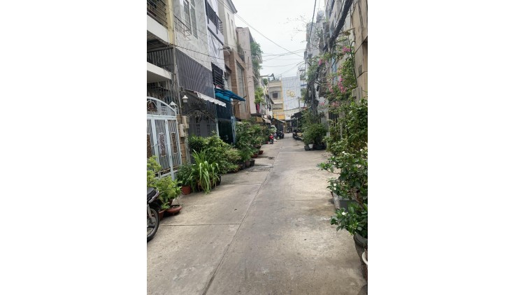 **Bán nhà hẻm Khu Bàu Cát** phường 12 Tân Bình; 5,3 x 33 - 12,4 tỷ
