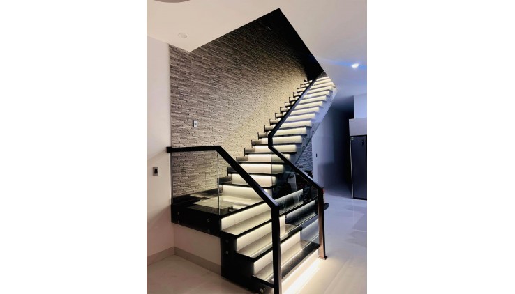 **Bán nhà đường Trương Công Định, P14, quận Tân Bình - 7x14m, 86tr/m2