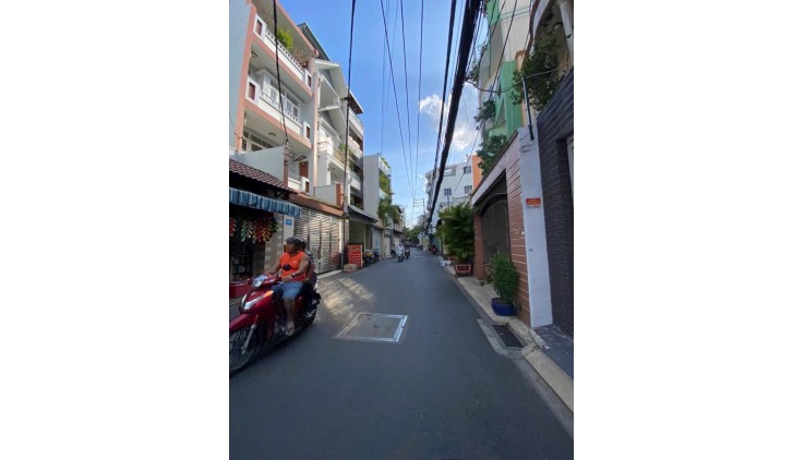 **Bán nhà 55/17 Thành Mỹ** phường 8 Tân Bình; chợ Tân Bình; 4,5x10, 3L