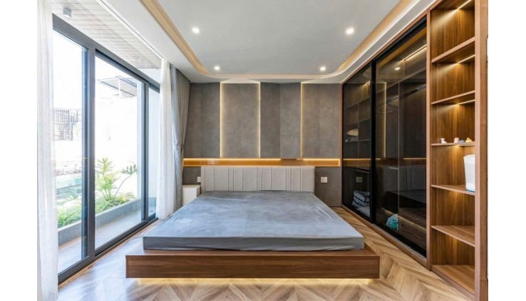 **Bán nhà hẻm 56 Giải Phóng phường 4 quận Tân Bình; 4x16, 2 tầng đẹp