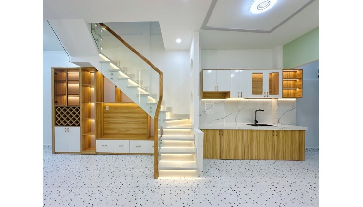 Bán nhà đường Phan Văn Trị, P14, Bình Thạnh, 41m2, 2 tầng, 4PN, 4.x tỷ