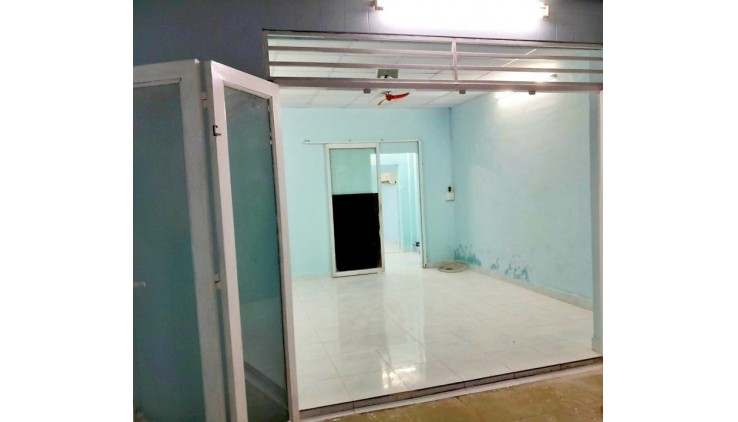 Bán nhà DT 72m2, Hẻm xe hơi Đường Nguyễn Sơn, Quận Tân Phú