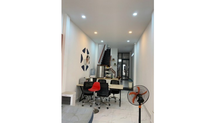 Bán nhà CN 59m2, Hẻm xe tải 6m Đường Nguyễn Thế Truyện, Tân Phú