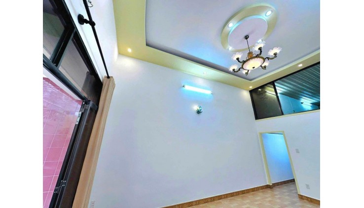 **Bán nhà hẻm Khu Bàu Cát** phường 12 Tân Bình; 5,3 x 33 - 12,4 tỷ