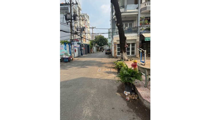 **Bán nhà Phường 6 Tân Bình** hẻm xe hơi 25 Đất Thánh; 6x8, 5 tầng