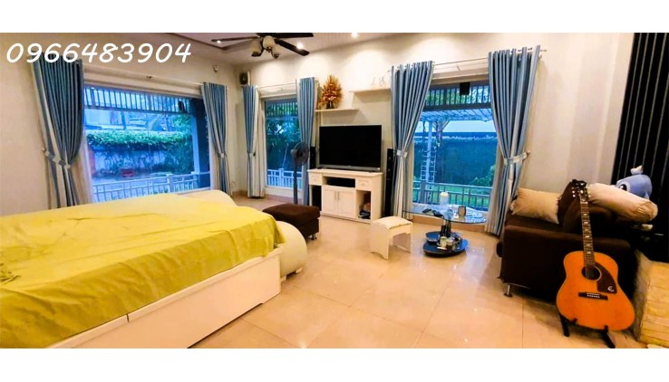 Cho thuê biệt thự 1200m2 3pn đường Tam Bình - Hiệp Bình Chánh