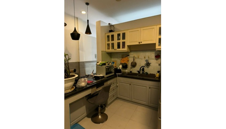 Bán Nhà Mặt Tiền Đường Phạm Bân, P.13, Q.5, Hẻm 4x19m, Giá 20 Tỷ