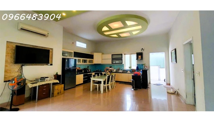 Cho thuê biệt thự 1200m2 3pn đường Tam Bình - Hiệp Bình Chánh