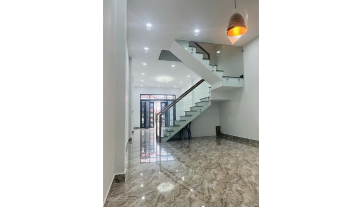 Nhà mới ở ngay đón tết HXH Lê Văn Phan 4x16m 2 T gần chợ, trường học chỉ 5 tỉ xx