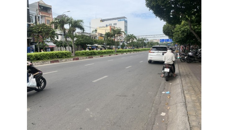 MẶT TIỀN ĐƯỜNG TÔ KÝ QUANG TRUNG GÒ VẤP 105M2 NGANG 5.2 M GIÁ NHỈNH 26 TỶ