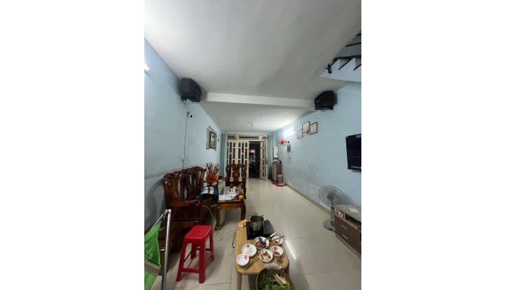 CHỈ 9.4 TỶ, 3 TẦNG DIỆN TÍCH 62M2, HẺM XE HƠI TRÁNH - KINH DOANH - 30M RA PHỐ - TRUNG TÂM [ P3,Q8]