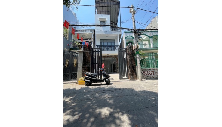 CHỦ GIẢM MẠNH 1,3 TỶ, GIÁ MỚI CHỈ 12,7 TỶ QUÁ RẺ VỊ TRÍ HẺMXE HƠI, TẠ QUANG BỬU, DT: 116.5 M2