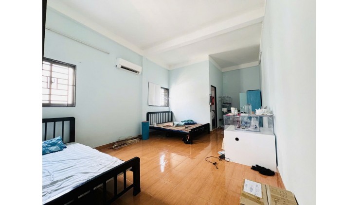 Bán nhà mặt tiền kinh doanh Ba Tháng Hai, P12, Q11, 81m2. 3 tầng, giá rẻ