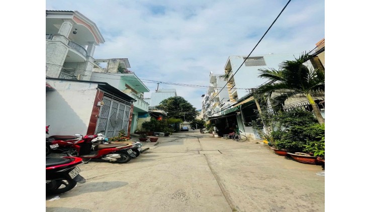 Bán nhà HXH tránh, Bình Trị Đông, Bình Trị Đông A, Bình Tần, 103m2, 2 tầng, ngang 6m