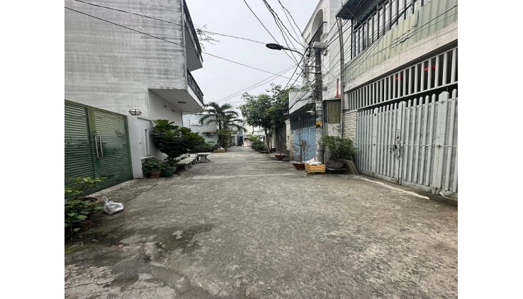 Bán nhà HXH đường số 18, P8, Gò Vấp, 70m2, 4 tầng, cực đẹp, chỉ nhỉnh 6 tỷ
