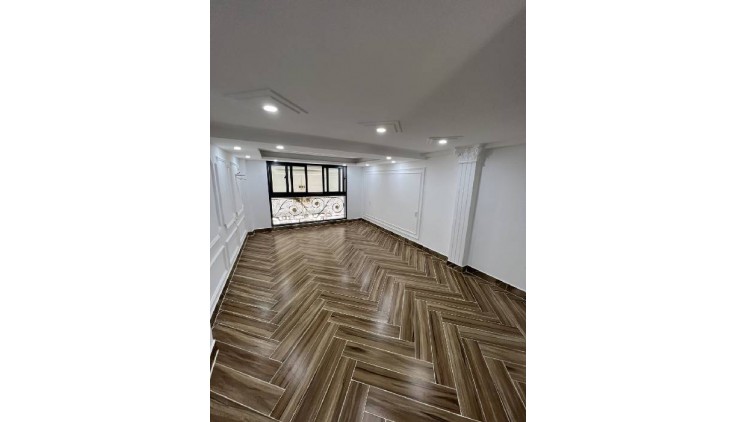 NHÀ PHẠM THẾ HIỂN 80M2X4 TẦNG 17.6 TỶ - Ô TÔ ĐỖ CỬA - VỊ TRÍ ĐẮC ĐỊA