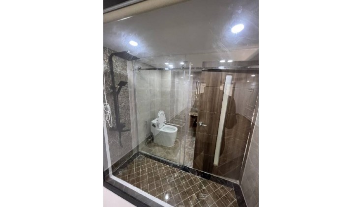 NHÀ PHẠM THẾ HIỂN 80M2X4 TẦNG 17.6 TỶ - Ô TÔ ĐỖ CỬA - VỊ TRÍ ĐẮC ĐỊA