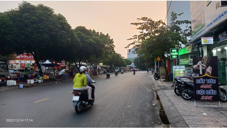 Bán nhà HXHTân Hương-Tây Sơn, Q.TP 80m2 7M- SÁT MT- 3T- ST GIÁ Chỉ 5 tỷX